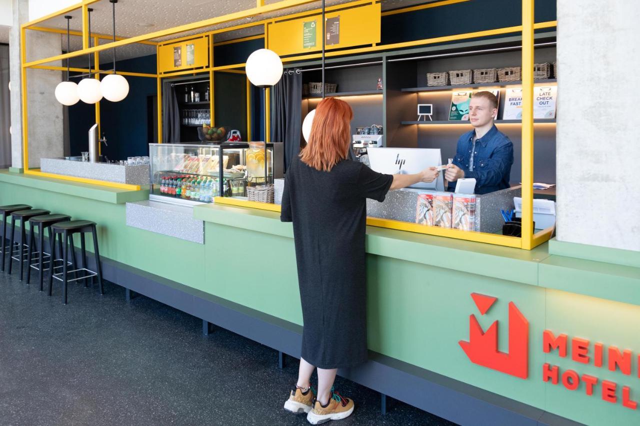 Meininger Hotel Bremen Hauptbahnhof Экстерьер фото